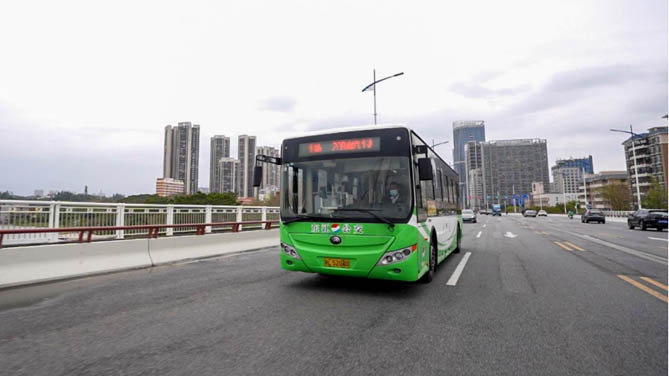 批量破90万公里行驶纪录！中国新能源公交车再迎重大里程碑